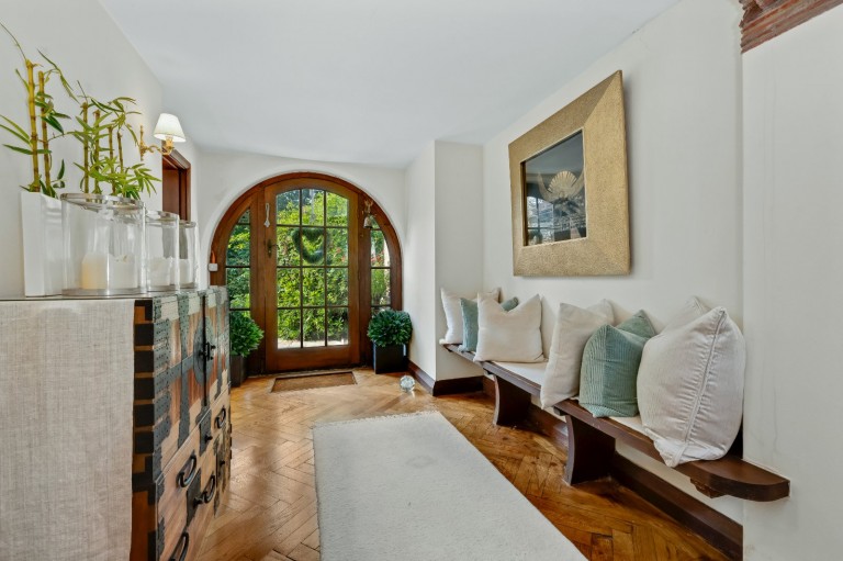 Images for Yaffle Road, St George's Hill, Surrey