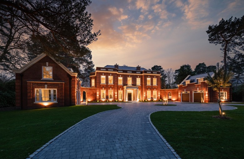 Click the photo for more details of East Road, St George's Hill, Surrey