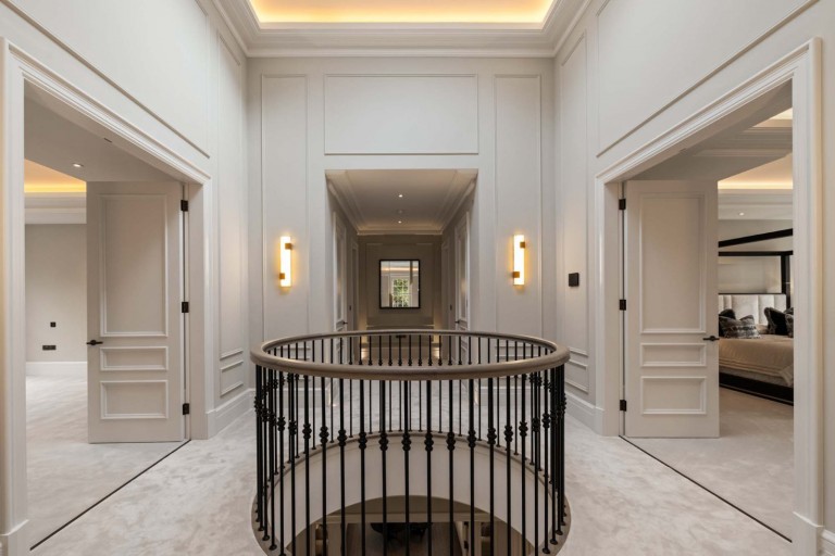 Images for East Road, St George's Hill, Surrey