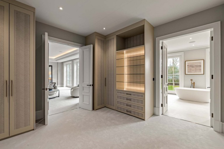 Images for East Road, St George's Hill, Surrey