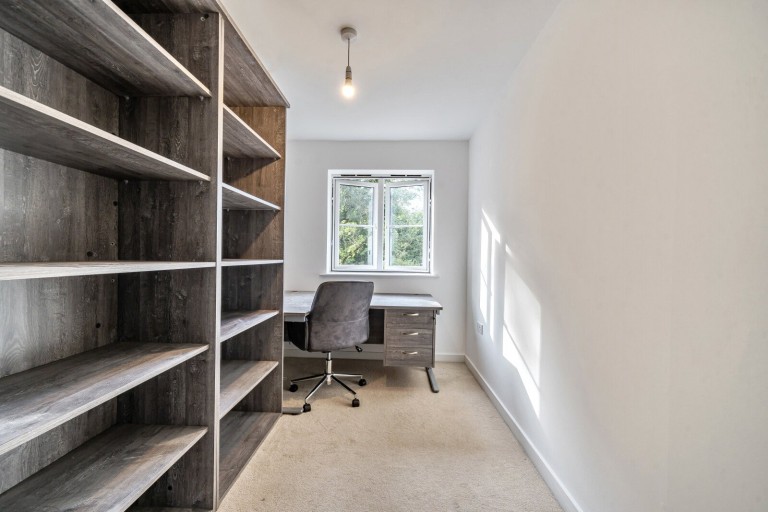 Images for Wey Meadow Close, Farnham, Surrey