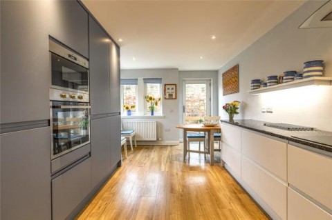 Click the photo for more details of Governors Gardens, Berwick-upon-Tweed, Northumberland