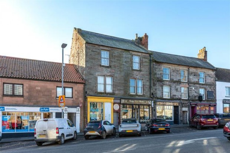 Click the photo for more details of Castlegate, Berwick-upon-Tweed, Northumberland