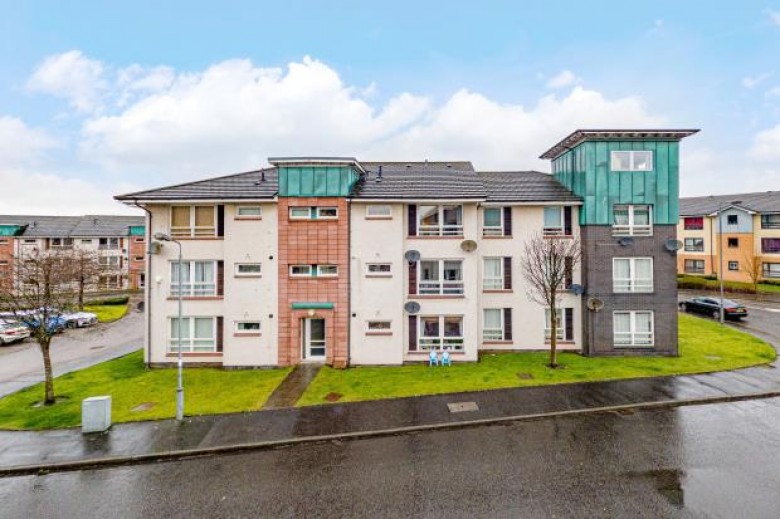 Click the photo for more details of 2/1, Netherton Avenue, Anniesland, Glasgow