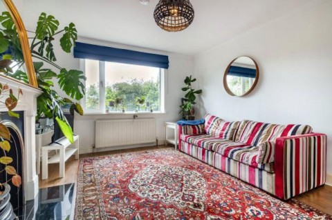 Click the photo for more details of Bellwood Street, Shawlands, Glasgow