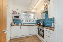 Images for 1/1, Thornwood Place, Thornwood, Glasgow