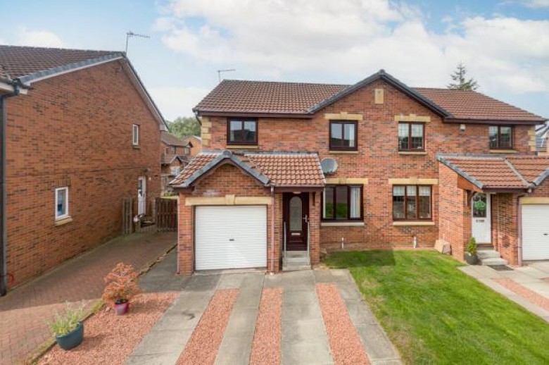 Click the photo for more details of Foinaven Drive, Thornliebank, Glasgow
