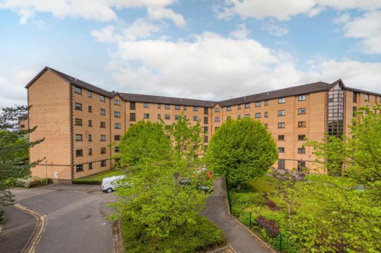 Click the photo for more details of Flat 9, Riverview Place, Waterfront, Glasgow City