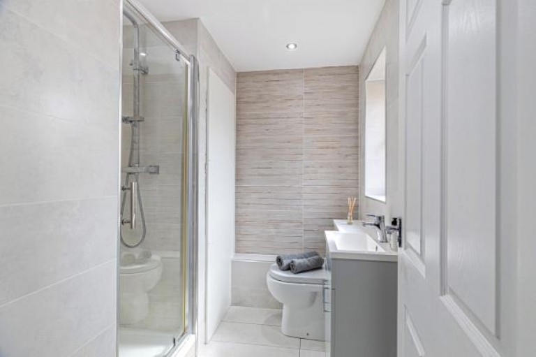 Images for Flat 9, Riverview Place, Waterfront, Glasgow City