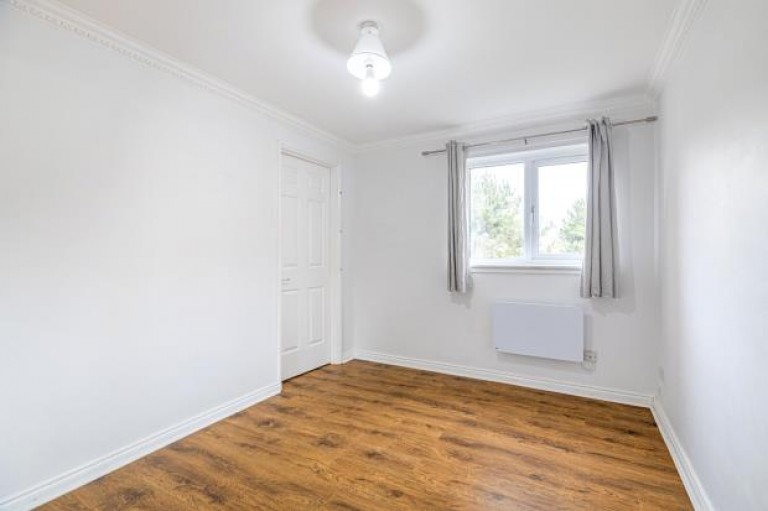 Images for Flat 9, Riverview Place, Waterfront, Glasgow City
