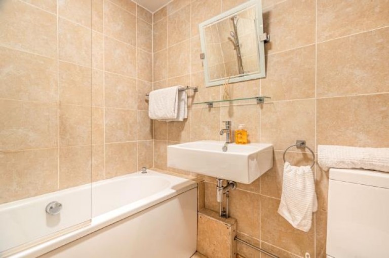 Images for Flat 9, Riverview Place, Waterfront, Glasgow City