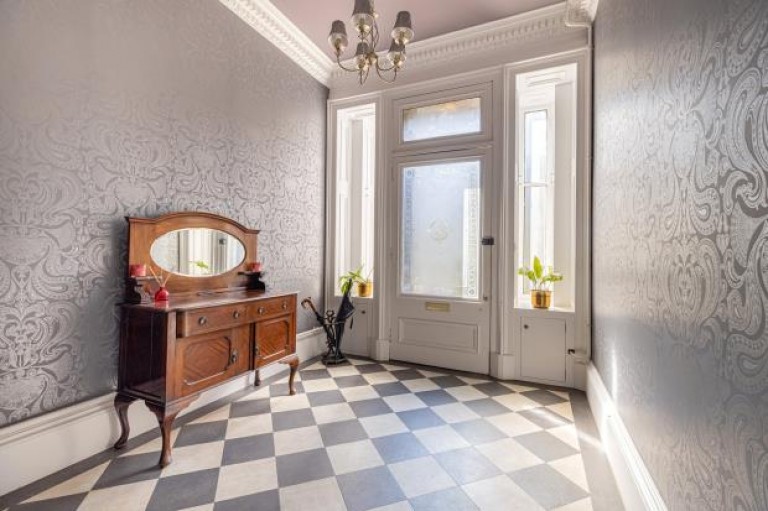 Images for 1/1, Rosslyn Terrace, Dowanhill, Glasgow