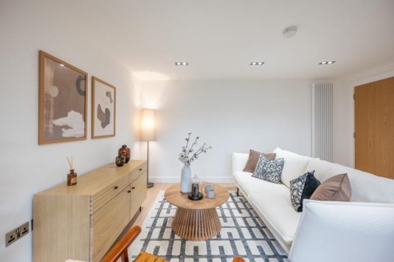 Click the photo for more details of Apt 3, Colinton Road, Apt 3, Colinton Road, Edinburgh, Midlothian