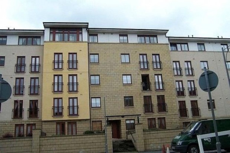 Click the photo for more details of FLAT 10, High Riggs, Lauriston, Edinburgh
