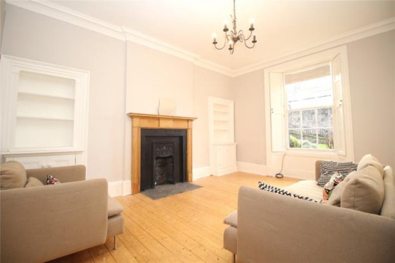 Click the photo for more details of Flat 2, Browns Place, Grassmarket, Edinburgh