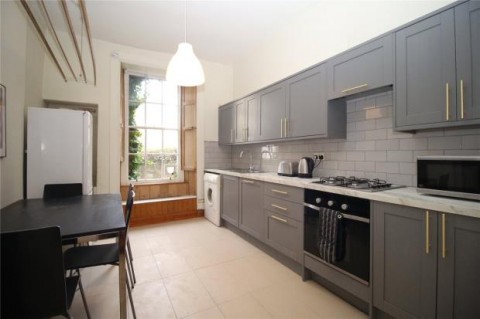 Click the photo for more details of Flat 2, Browns Place, Grassmarket, Edinburgh