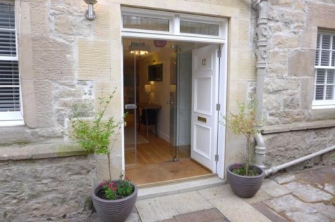 Click the photo for more details of Cumberland Street North East Lane, New Town, Edinburgh