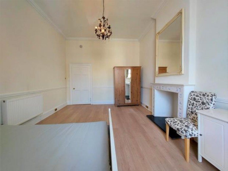 Images for 2F1, George Street, New Town, Edinburgh