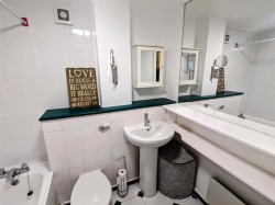 Images for FLAT 3, Nether Craigwell, Holyrood, Edinburgh