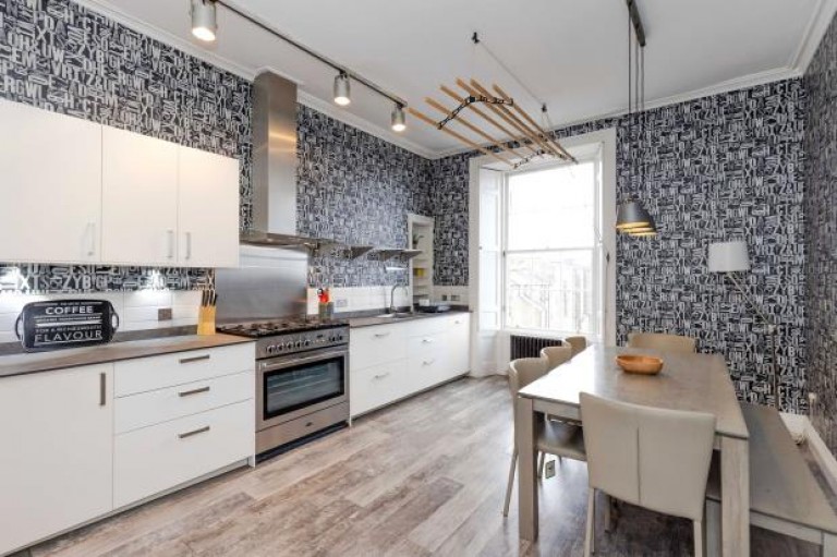 Images for FLAT 6 (3f2), Howe Street, New Town, Edinburgh