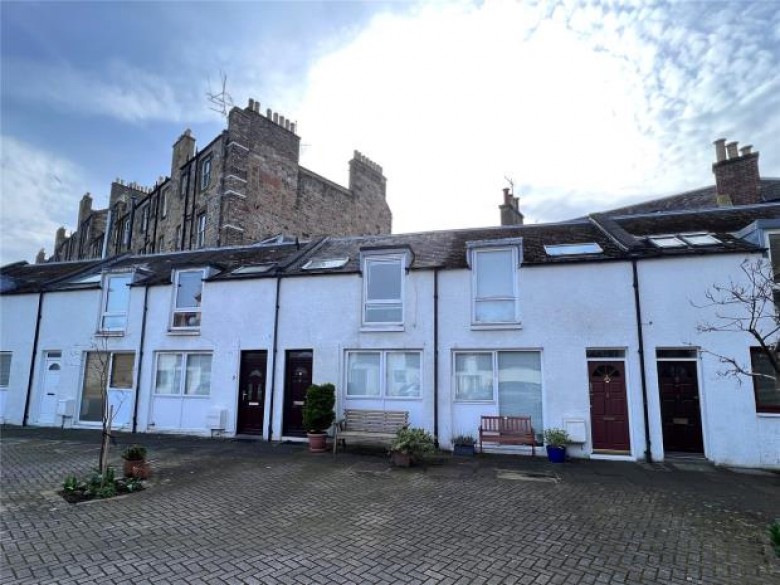 Click the photo for more details of Raeburn Mews, Edinburgh, Midlothian
