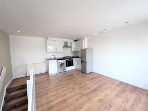 Click the photo for more details of Raeburn Mews, Edinburgh, Midlothian