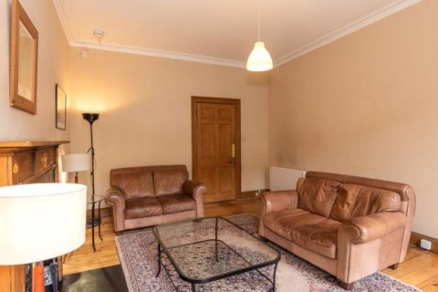 Click the photo for more details of 1FR, Cumberland Street, Edinburgh