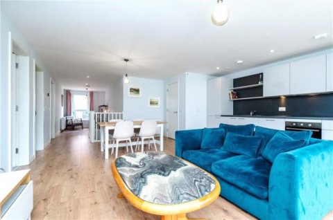 Click the photo for more details of Chandler Crescent, Edinburgh, Midlothian