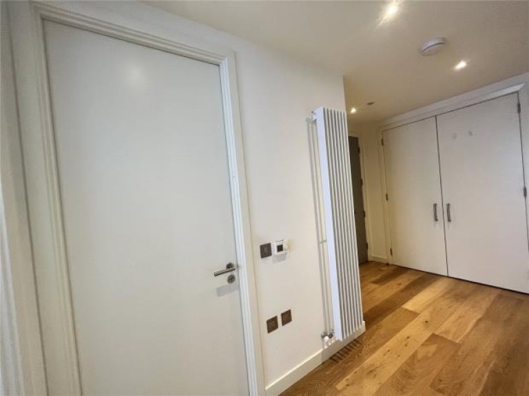 Images for Flat 23, Simpson Loan, Edinburgh