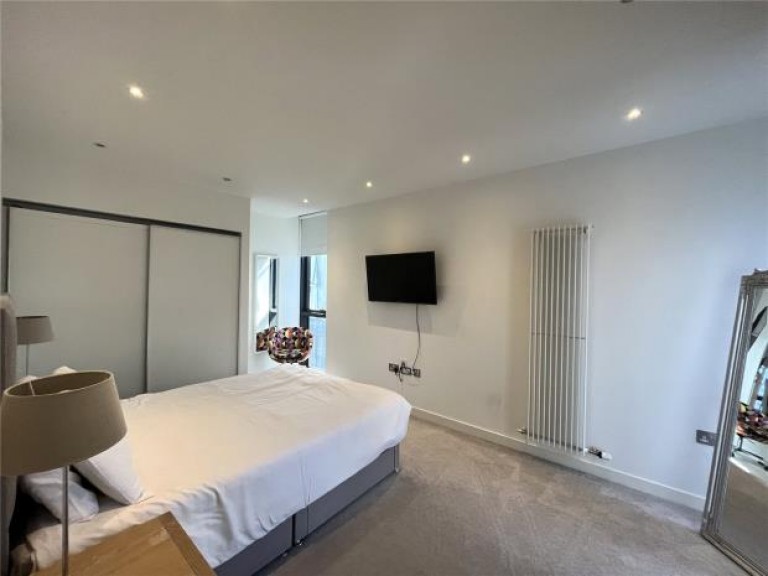 Images for Flat 23, Simpson Loan, Edinburgh