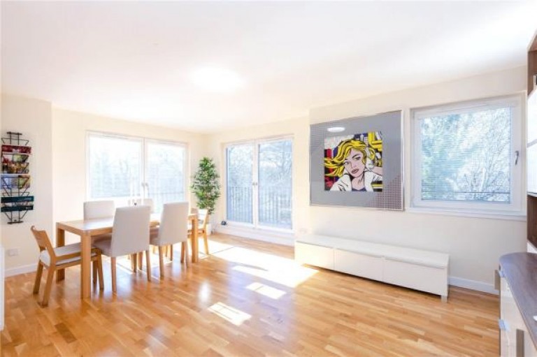 Images for Flat 7, New Mart Gardens, Edinburgh, Midlothian