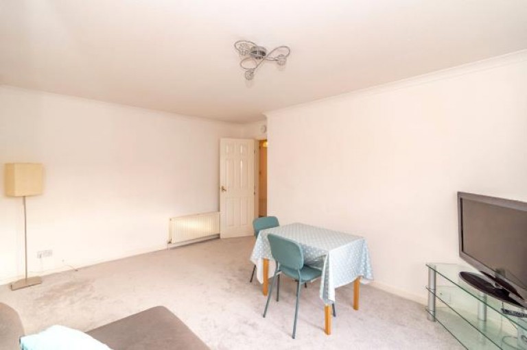 Images for 10/3, Springfield Street, Edinburgh, Midlothian