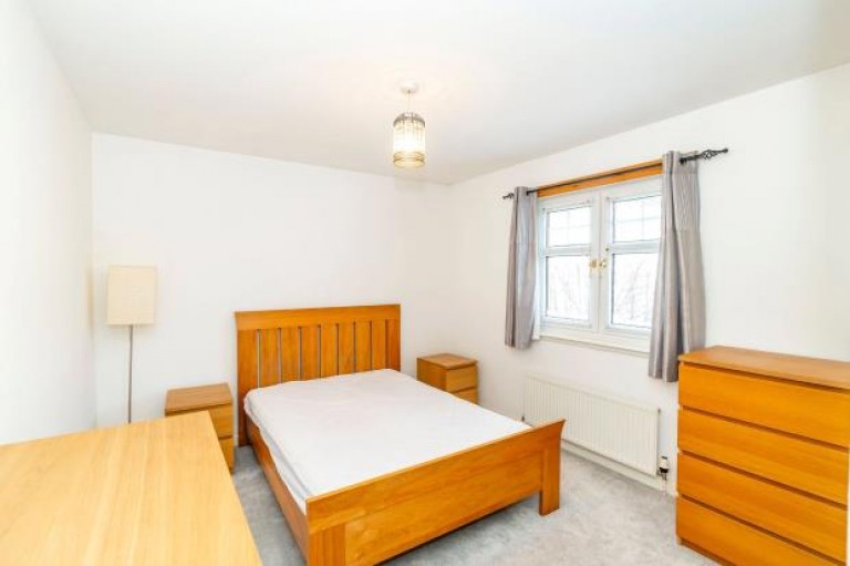 Images for 10/3, Springfield Street, Edinburgh, Midlothian