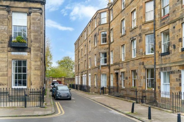 Click the photo for more details of 3F1, Saxe Coburg Street, Edinburgh, Midlothian