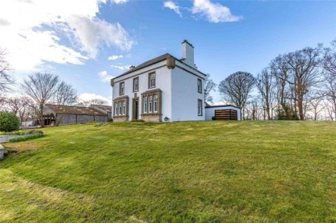 Click the photo for more details of Earnslaw Farmhouse, Coldstream, Scottish Borders