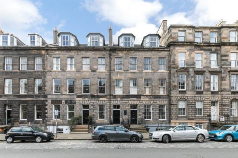 Click the photo for more details of 1FR (Flat 2), London Street, New Town, Edinburgh