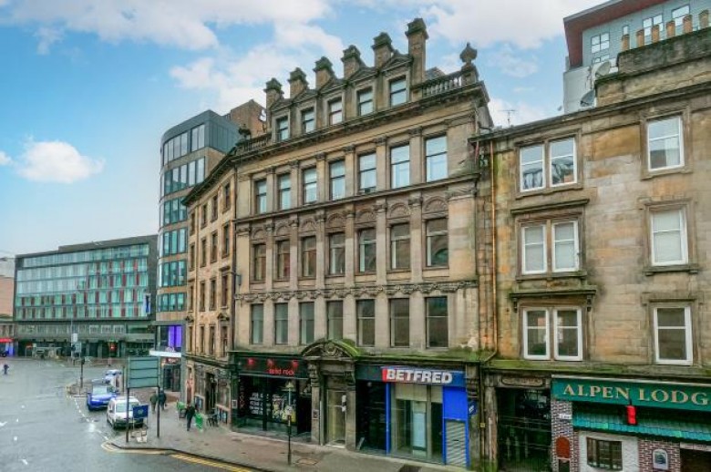 Click the photo for more details of Flat 3/3, Hope Street, City Centre
