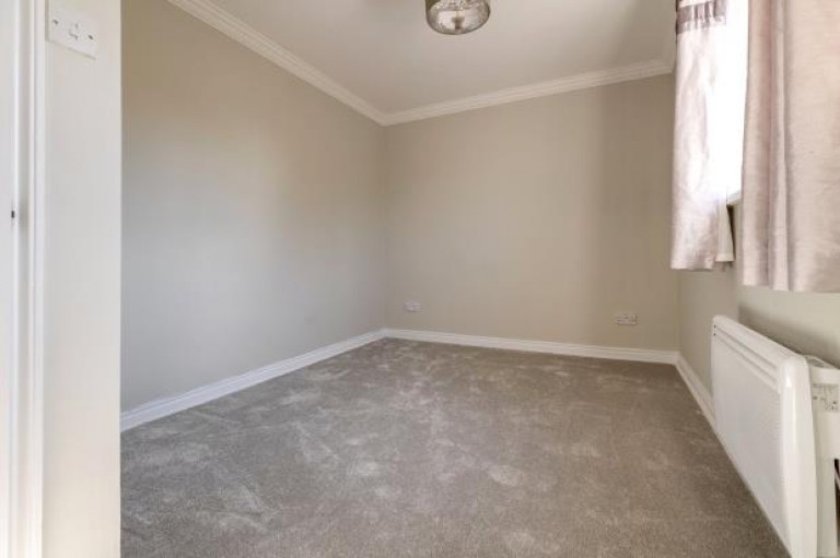 Images for Flat 6 Waterfront, Riverview Place, Tradeston, Glasgow