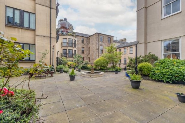 Images for Flat 1/4 Virginia Court, Miller Street, Merchant City, Glasgow City