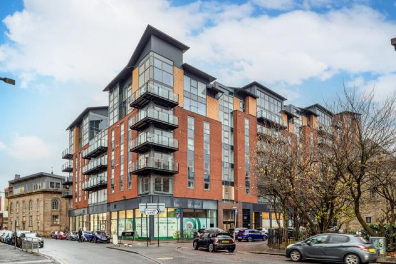 Click the photo for more details of Flat 1/2 Metropole, Dunlop Street, City Centre, Glasgow City