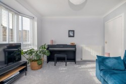 Images for 1/1, Winton Drive, Kelvinside, Glasgow