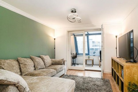 Click the photo for more details of Flat 4, Lancefield Quay, Finnieston, Glasgow City