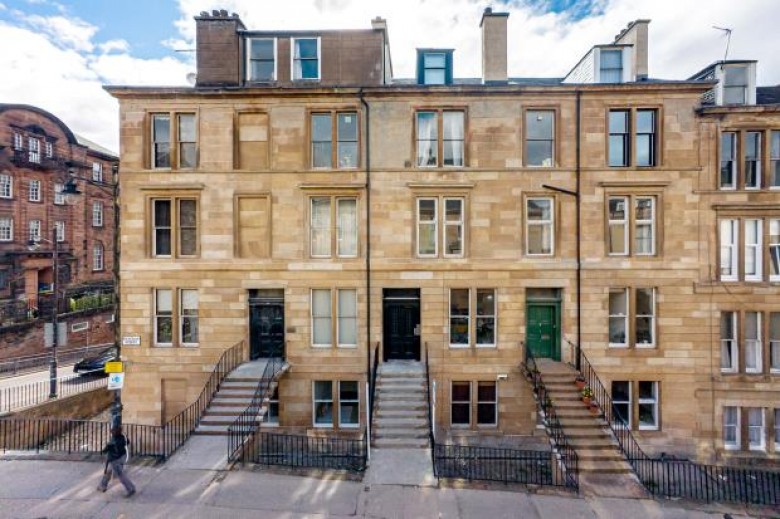 Click the photo for more details of Flat 0/2, Renfrew Street, Garnethill, Glasgow City