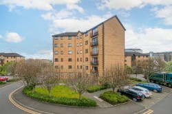 Images for Flat 13, Riverview Gardens, Waterfront, Glasgow City