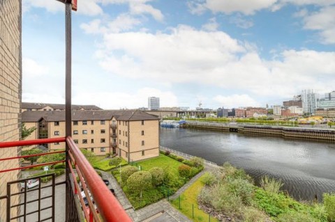 Click the photo for more details of Flat 13, Riverview Gardens, Waterfront, Glasgow City