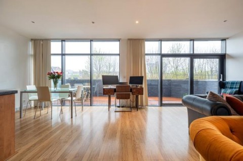 Click the photo for more details of Flat 0/2 Lancefield Quay, Elliot Street, Finnieston, Glasgow City