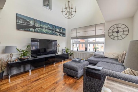 Click the photo for more details of Penthouse Flat 3/1, Richmond Park Terrace, Oatlands, Glasgow City