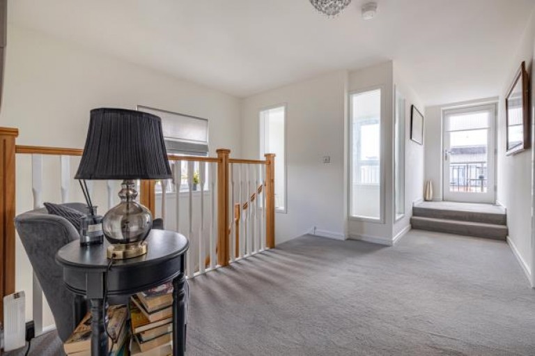Images for Penthouse Flat 3/1, Richmond Park Terrace, Oatlands, Glasgow City