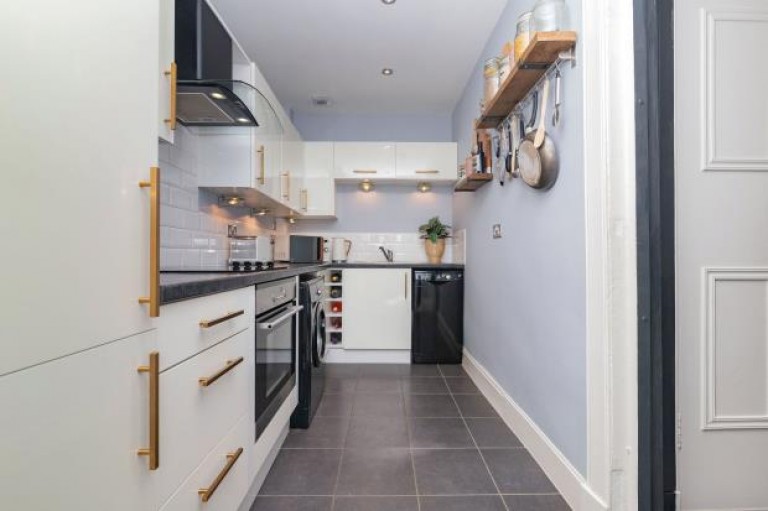Images for Ground Floor Flat (0/1), Cecil Street, Hillhead, Glasgow City
