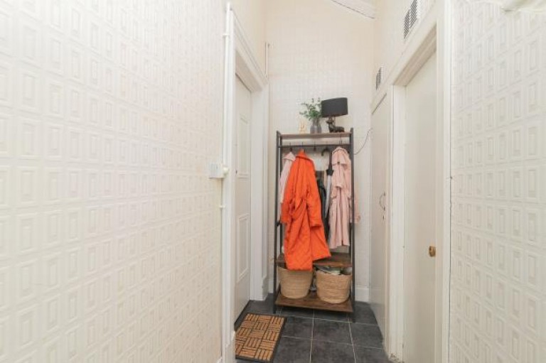 Images for Ground Floor Flat (0/1), Cecil Street, Hillhead, Glasgow City
